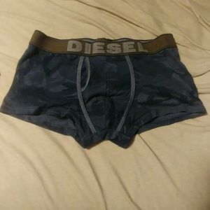Diesel trunks